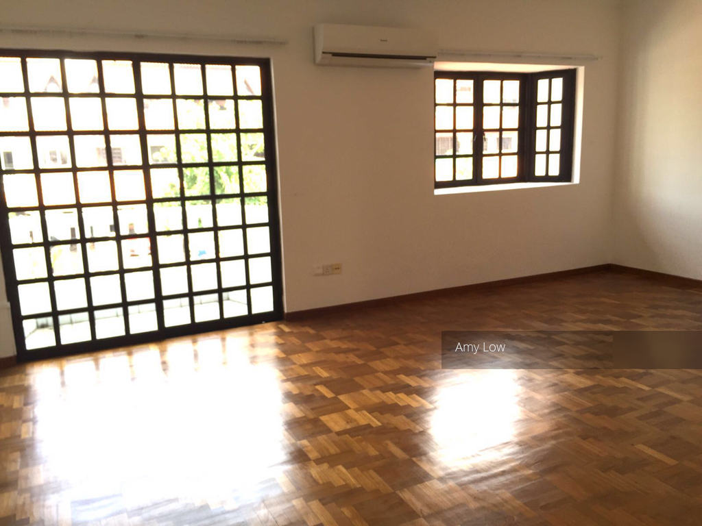 Chuan Walk thumbnail photo